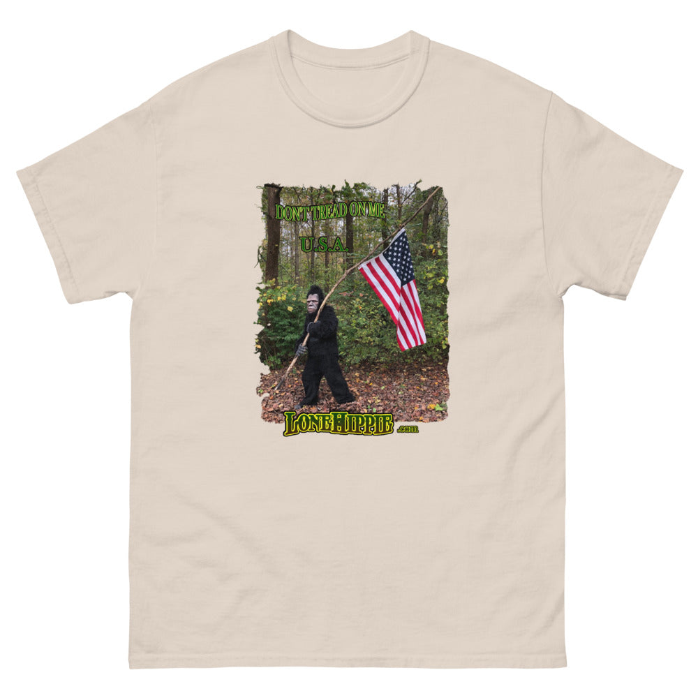 Squatch Flag Men's heavyweight tee