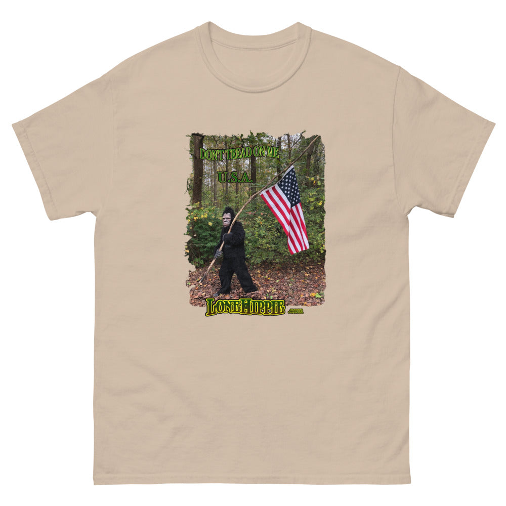 Squatch Flag Men's heavyweight tee